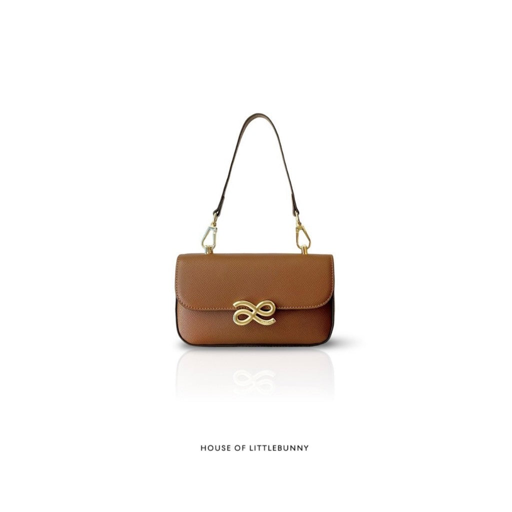 TIMELESSNESS SLING PU (18cm)