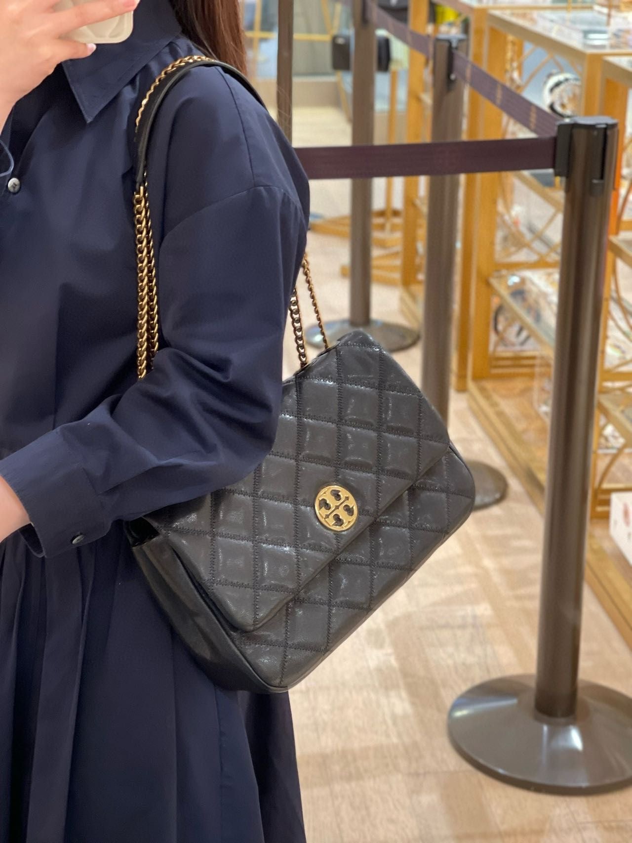 Tory Burch Willa Medium Shoulder bag