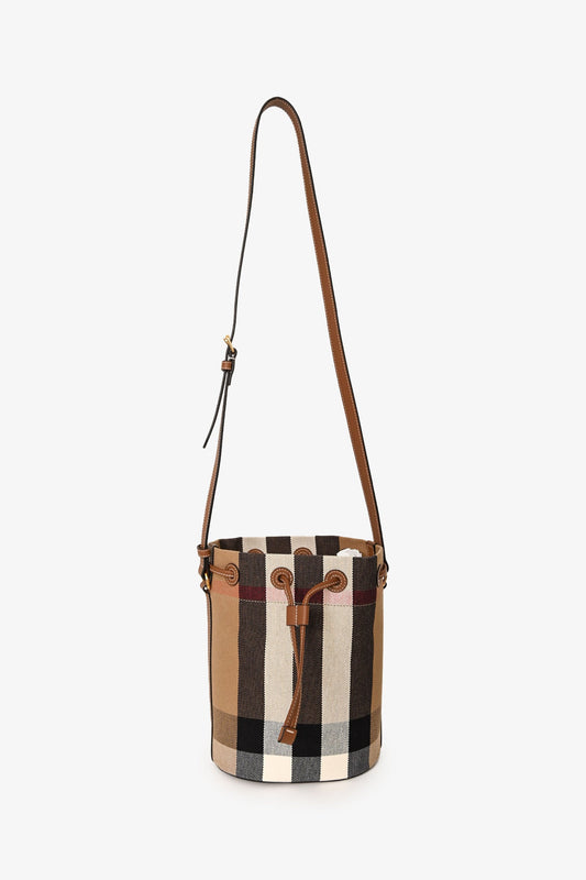Burberry canvass bucket
