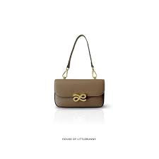 TIMELESSNESS SLING PU (18cm)
