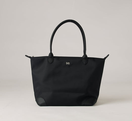 House of Little Bunny (Anytime Nylon tote RTF)